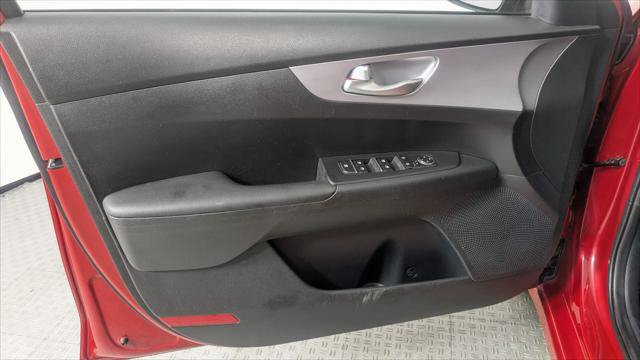 Used 2024 Kia Forte LXS FWD image 12