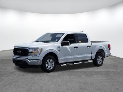 Used 2021 Ford F150 XLT w/ Equipment Group 301A Mid RWD image 7