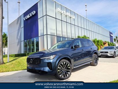 New 2026 Volvo XC90 B6 Ultra w/ Lounge Package