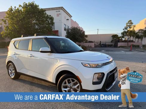 Used 2021 Kia Soul S FWD image 2