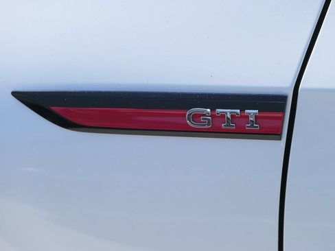 Used 2023 Volkswagen GTI 40th Anniversary Edition FWD image 31