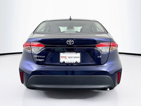 Used 2024 Toyota Corolla LE FWD image 11