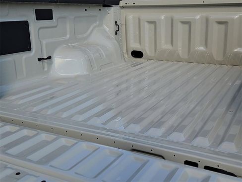 New 2025 Ford Ranger XLT w/ FX4 Off-Road Package image 8