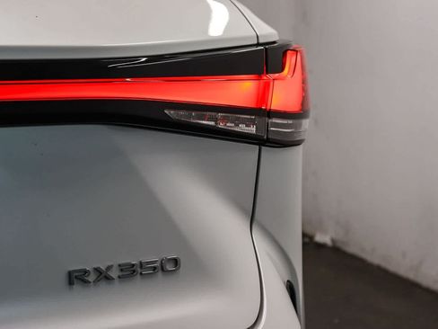 Used 2024 Lexus RX 350 Premium w/ Convenience Package FWD image 11