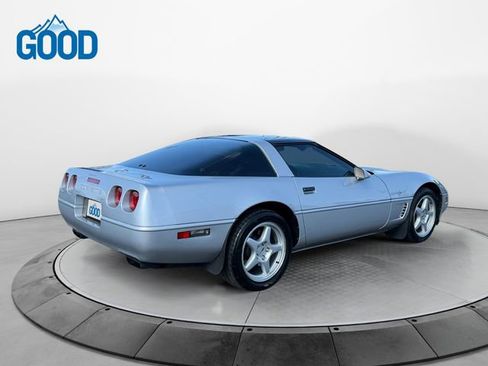 Used 1996 Chevrolet Corvette Coupe image 5