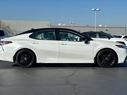 Certified 2022 Toyota Camry XSE image 6