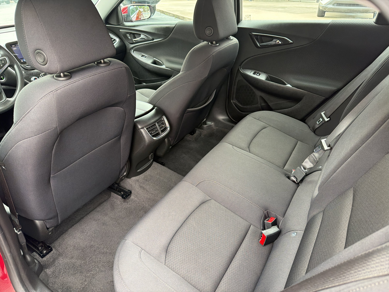 Used 2024 Chevrolet Malibu LT FWD image 24