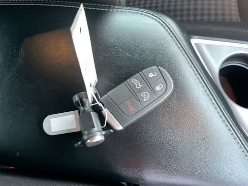 Used 2022 Dodge Challenger R/T Scat Pack w/ Driver Convenience Group image 32