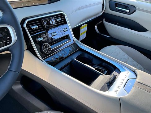 New 2026 Nissan Armada Platinum Reserve image 7