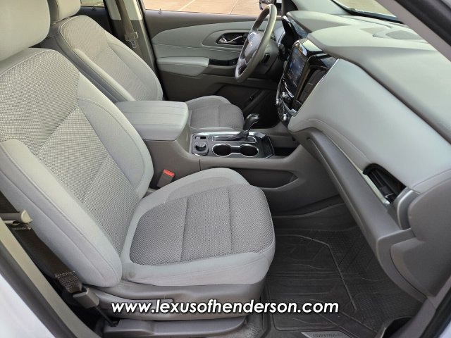 Used 2020 Chevrolet Traverse LT FWD image 17