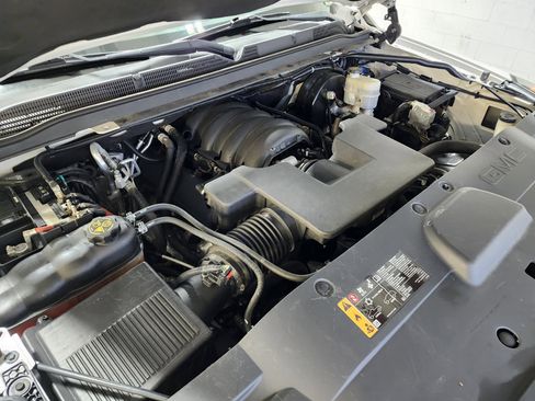 Used 2020 GMC Yukon XL Denali w/ Denali Ultimate Package image 49