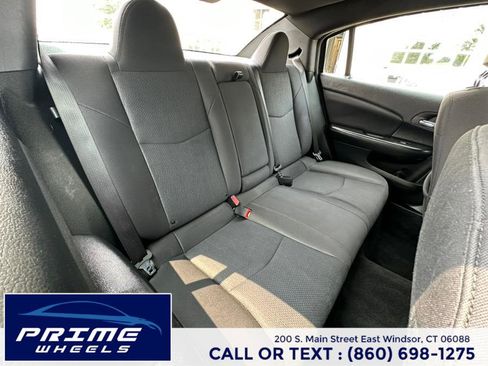 Used 2013 Chrysler 200 LX image 14