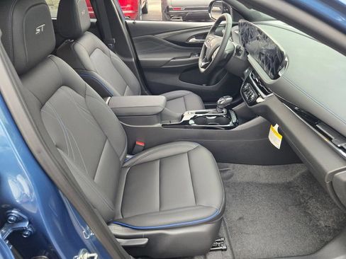 New 2026 Buick Envista Sport Touring w/ Convenience I Package FWD image 15