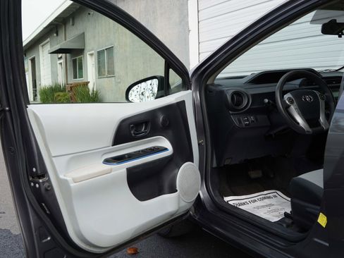 Used 2013 Toyota Prius C Two image 36