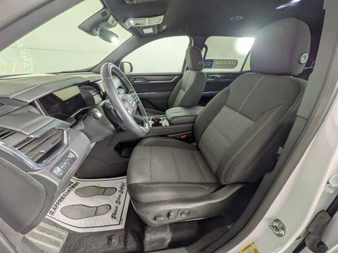 Certified 2025 GMC Acadia Elevation image 15