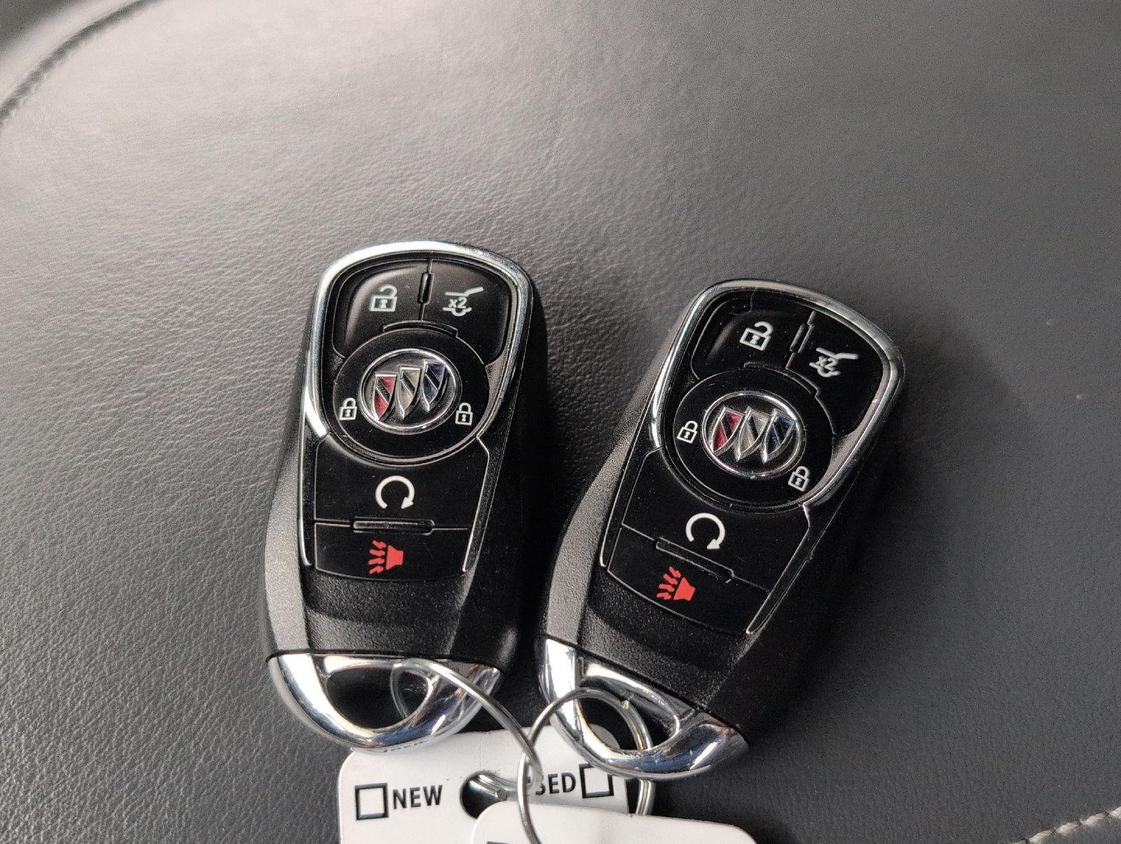 Used 2023 Buick Enclave Essence w/ LPO, Floor Liner Package AWD/4WD image 27
