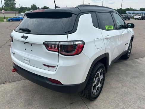 Used 2022 Jeep Compass Trailhawk AWD/4WD image 4