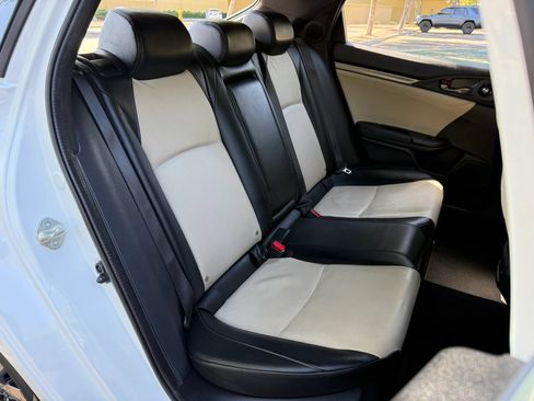 Used 2018 Honda Civic Sport Touring image 23