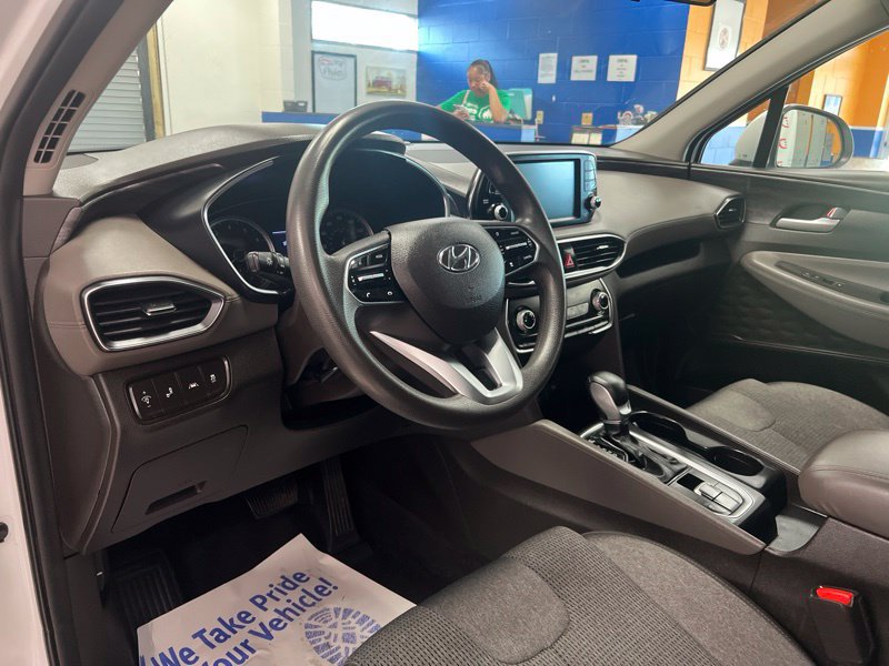 Used 2019 Hyundai Santa Fe SE FWD image 18