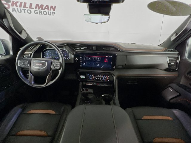 Used 2023 GMC Sierra 1500 AT4 w/ AT4 Premium Package AWD/4WD image 23
