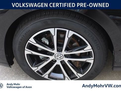 Used 2026 Volkswagen Jetta Sport FWD image 11