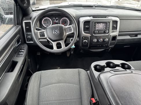 Certified 2024 RAM 1500 Classic Warlock image 7