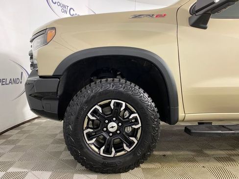 Certified 2023 Chevrolet Silverado 1500 ZR2 w/ Technology Package AWD/4WD image 28