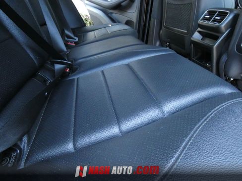 Used 2021 Mercedes-Benz GLE 350 4MATIC image 38