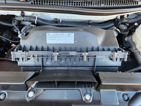 New 2025 Chevrolet Express 2500 w/ Driver Convenience Package image 30