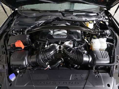 Used 2025 Ford Mustang GT Premium RWD image 22