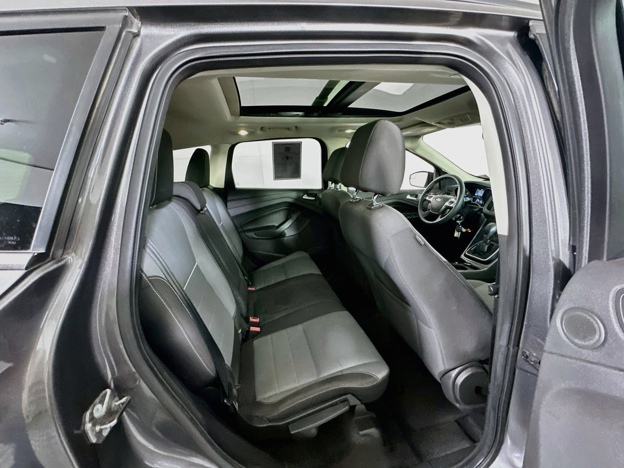 Used 2013 Ford Escape SE FWD image 29