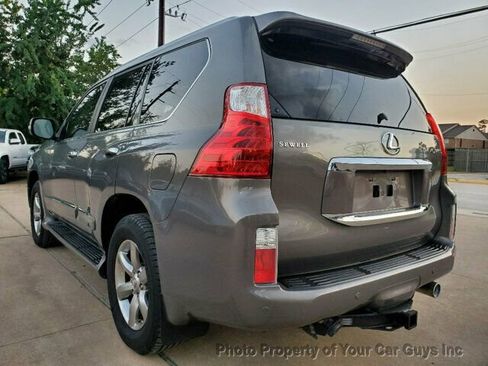 Used 2013 Lexus GX 460 Premium image 18