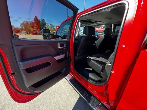Used 2019 Chevrolet Silverado 2500 LTZ w/ LTZ Plus Package AWD/4WD image 40
