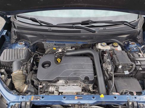 Used 2024 Chevrolet Equinox LT w/ LPO, Floor Liner Package FWD image 31