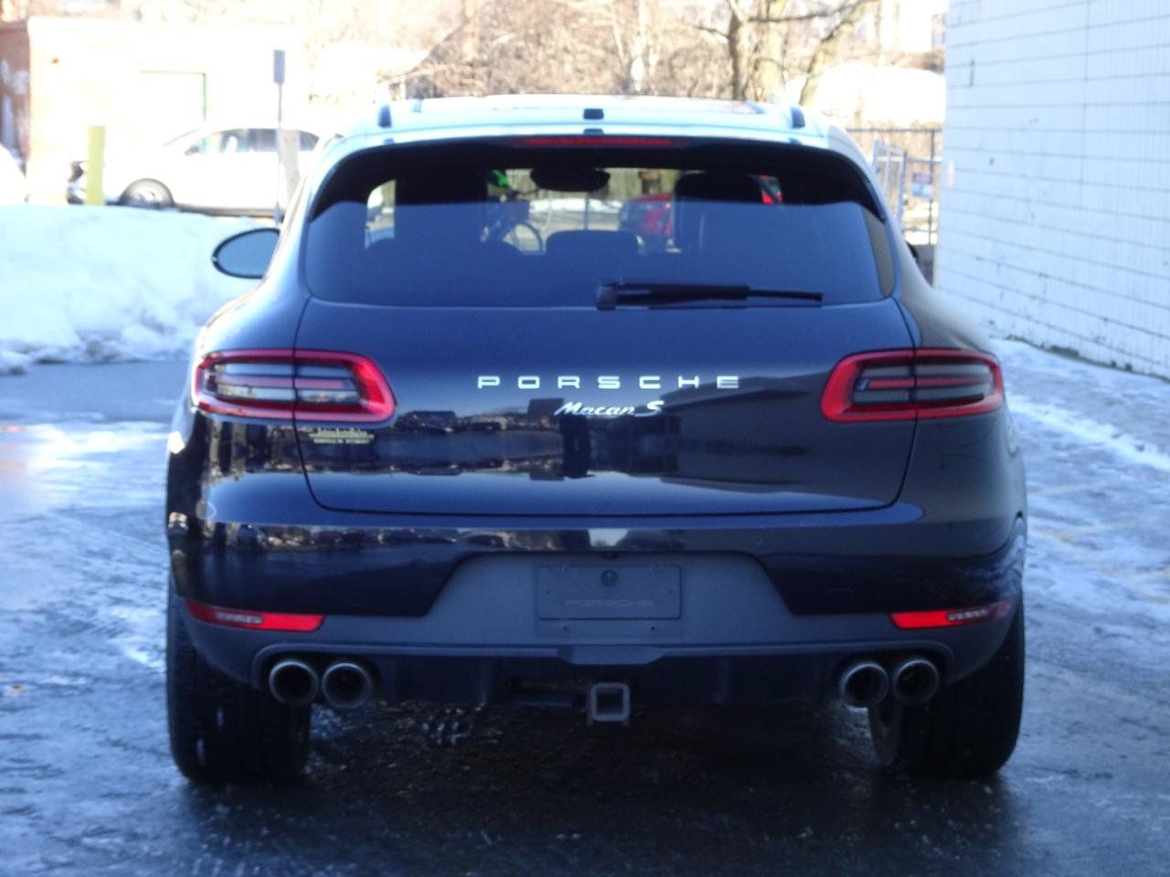 Used 2017 Porsche Macan S AWD/4WD image 6