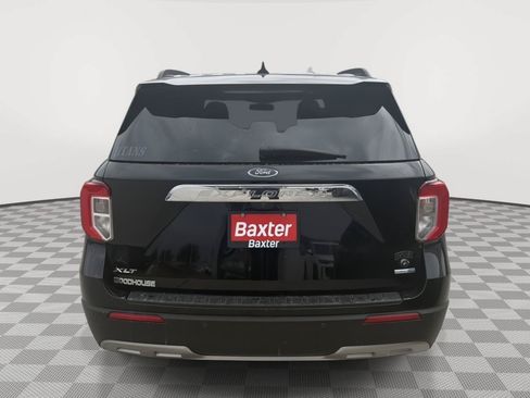 Used 2020 Ford Explorer XLT w/ Equipment Group 202A AWD/4WD image 10