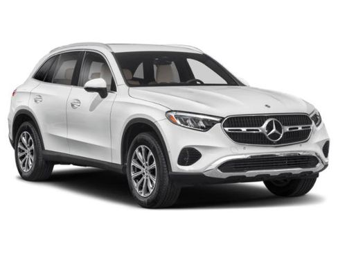 Used 2023 Mercedes-Benz GLC 300 4MATIC image 6