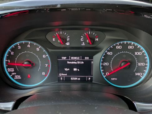 Used 2020 Chevrolet Traverse LS image 17