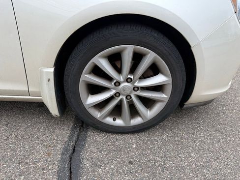 Used 2013 Buick Verano Leather FWD image 27