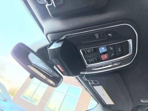 Used 2023 Jeep Grand Cherokee Altitude image 31