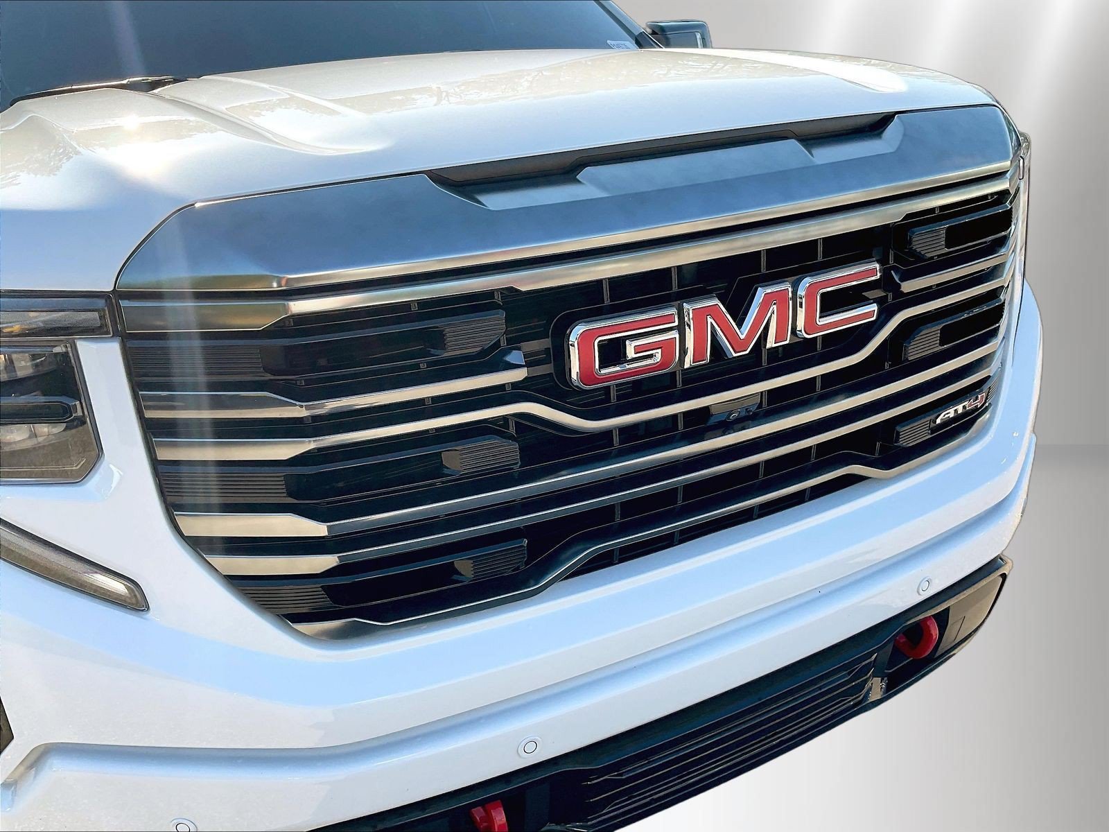 Used 2024 GMC Sierra 1500 AT4 w/ Technology Package AWD/4WD image 34