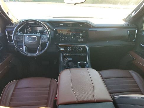 Used 2024 GMC Sierra 1500 Denali Ultimate image 24