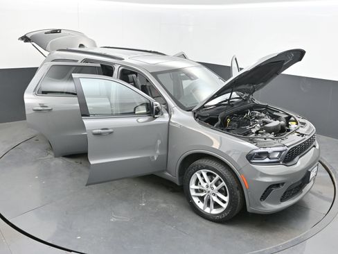 Used 2025 Dodge Durango GT AWD/4WD image 39