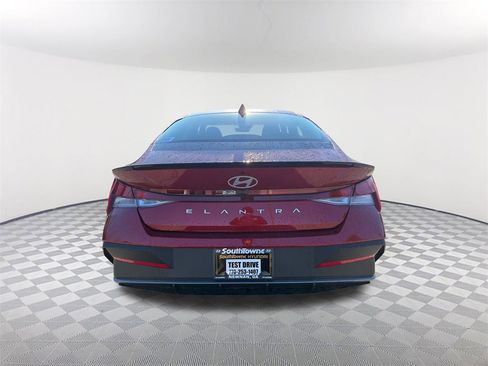 New 2026 Hyundai Elantra Sport image 6