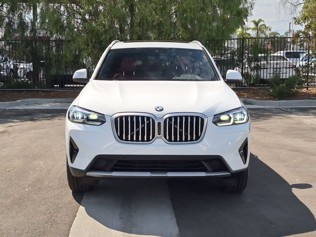 Certified 2024 BMW X3 xDrive30i w/ Convenience Package AWD/4WD image 4