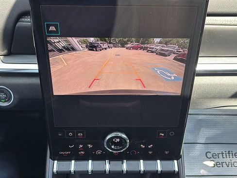 Certified 2025 GMC Terrain Elevation AWD/4WD image 32