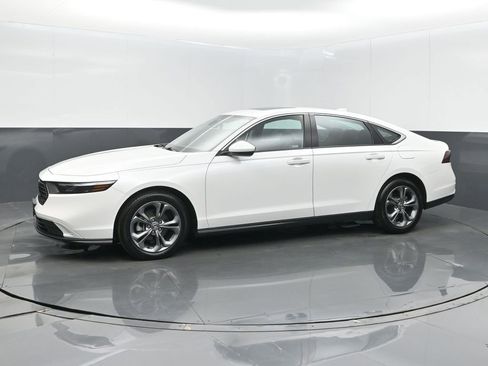 Certified 2024 Honda Accord EX image 10