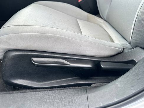 Used 2019 Honda Accord LX image 15