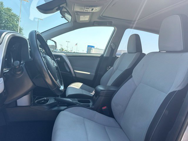 Certified 2018 Toyota RAV4 XLE w/ Convenience Package AWD/4WD image 7