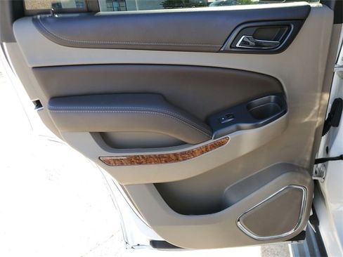 Used 2016 Chevrolet Tahoe LTZ image 16